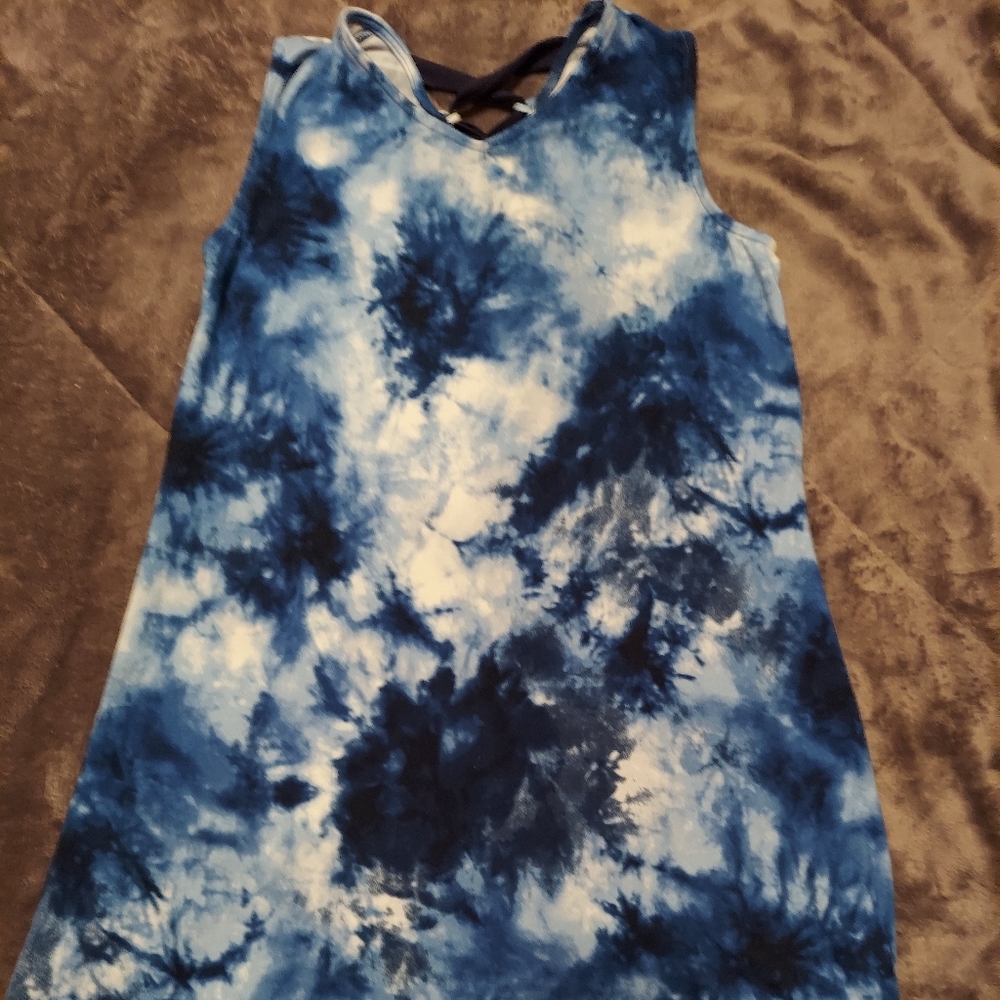 Tie dye dress with lace up back
